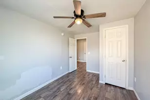 2427 W Yavapai St, Phoenix, AZ 85009 - Photo 12