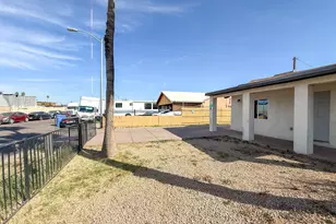 2427 W Yavapai St, Phoenix, AZ 85009 - Photo 4