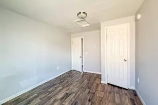 2427 W Yavapai St, Phoenix, AZ 85009 - Photo 18