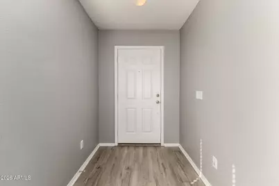 8531 E Kiowa Avenue, Mesa, AZ 85209 - Photo 4