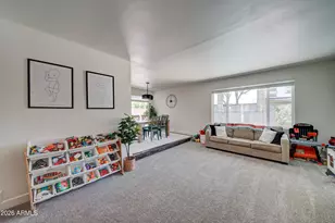 4820 E Sunnyside Dr, Scottsdale, AZ 85254 - Photo 2