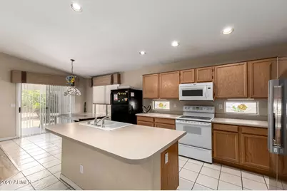 22016 N 66th Lane, Glendale, AZ 85310 - Photo 4