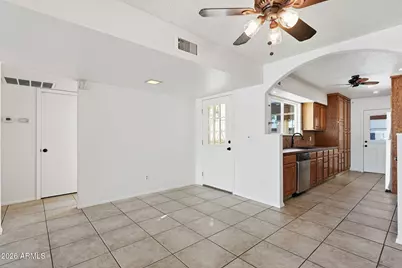 14036 N 30th Lane, Phoenix, AZ 85053 - Photo 6