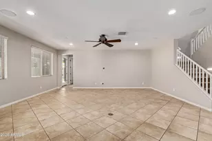 9372 W Louise Dr, Peoria, AZ 85383 - Photo 4