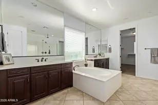 9372 W Louise Dr, Peoria, AZ 85383 - Photo 12