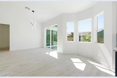 2245 E Capri Circle, Mesa, AZ 85204 - Photo 4