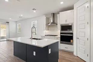 2621 E Villa Linda Dr, Phoenix, AZ 85024 - Photo 8