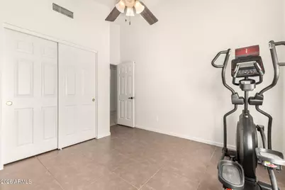 3827 E Glenhaven Drive, Phoenix, AZ 85048 - Photo 20