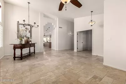 3827 E Glenhaven Drive, Phoenix, AZ 85048 - Photo 6