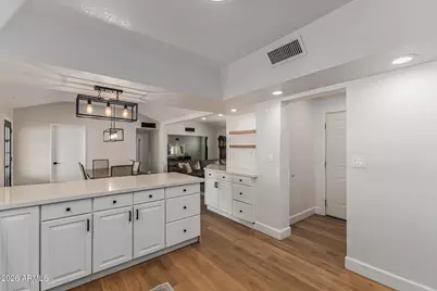 641 N Dawn Circle, Mesa, AZ 85203 - Photo 8