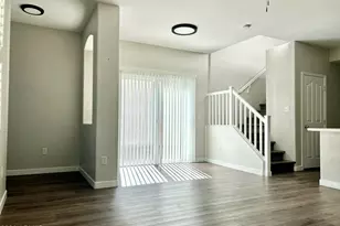 1567 S Avocet St, Gilbert, AZ 85296 - Photo 4