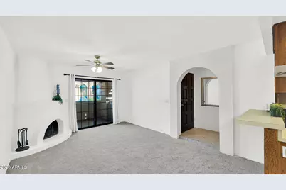 7557 N Dreamy Draw Drive #206, Phoenix, AZ 85020 - Photo 4