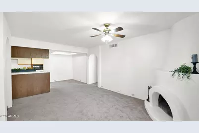 7557 N Dreamy Draw Drive #206, Phoenix, AZ 85020 - Photo 6