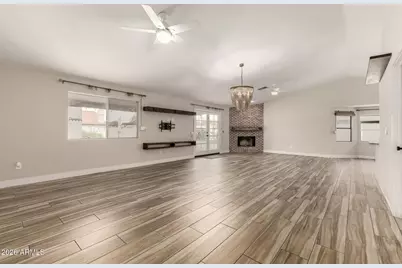 4341 E Betty Elyse Lane, Phoenix, AZ 85032 - Photo 2