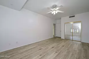 1942 E Claire Dr E, Phoenix, AZ 85022 - Photo 18