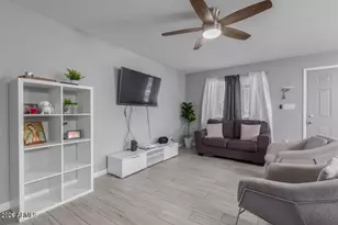 4759 E Belleview St, Phoenix, AZ 85008 - Photo 4