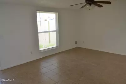 1551 E 28th Avenue #4, Apache Junction, AZ 85119 - Photo 4