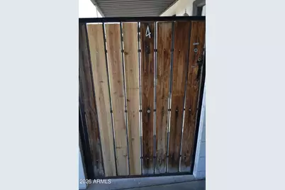 1551 E 28th Avenue #Apt 4, Apache Junction, AZ 85119 - Photo 2