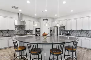 9393 W Daley Ln, Peoria, AZ 85383 - Photo 4