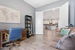 9393 W Daley Ln, Peoria, AZ 85383 - Photo 10