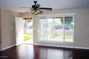 8636 E Dianna Dr, Scottsdale, AZ 85257 - Photo 2