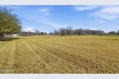 2748 E Baughn Avenue, Coolidge, AZ 85128 - Photo 28