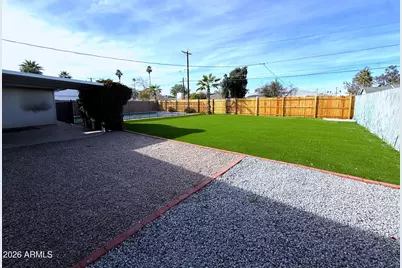 2114 W San Juan Avenue, Phoenix, AZ 85015 - Photo 20