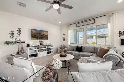 18418 W Medlock Drive, Litchfield Park, AZ 85340 - Photo 10