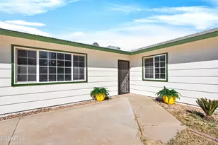 50530 W Mockingbird Ln, Maricopa, AZ 85139 - Photo 2