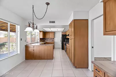 9322 E Cortez Street, Scottsdale, AZ 85260 - Photo 2