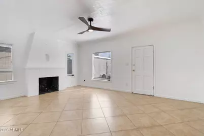 930 E Whitton Avenue, Phoenix, AZ 85014 - Photo 2