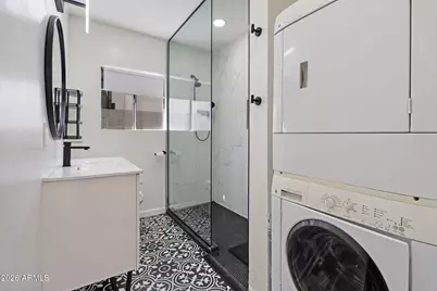 930 E Whitton Avenue, Phoenix, AZ 85014 - Photo 12