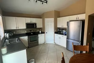 12505 W Laurel Ln, El Mirage, AZ 85335 - Photo 6