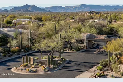 9726 E Hidden Green Drive, Scottsdale, AZ 85262 - Photo 2