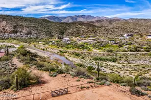 18931 E Maren Ave, Black Canyon City, AZ 85324 - Photo 8