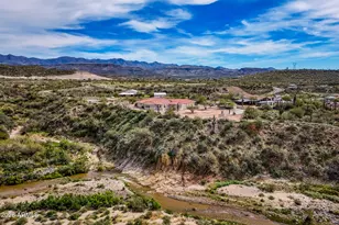 18931 E Maren Ave, Black Canyon City, AZ 85324 - Photo 10