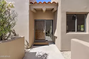 9229 E Whitethorn Cir, Scottsdale, AZ 85266 - Photo 4