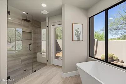 9229 E Whitethorn Circle, Scottsdale, AZ 85266 - Photo 38