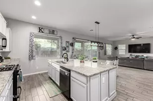 10774 N 184th Dr, Surprise, AZ 85388 - Photo 18