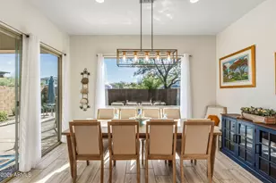 2819 E Los Gatos Dr, Phoenix, AZ 85050 - Photo 14