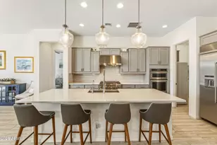 2819 E Los Gatos Dr, Phoenix, AZ 85050 - Photo 18