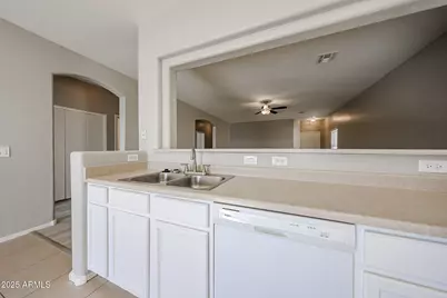 15239 N 153rd Drive, Surprise, AZ 85379 - Photo 12