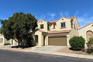 92 W Aster Dr, Chandler, AZ 85248 - Photo 2