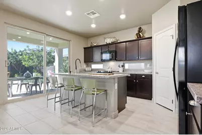 11430 S Copper Court, Goodyear, AZ 85338 - Photo 10