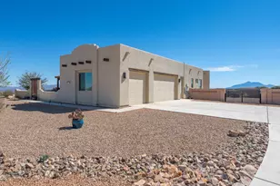 8859 S Arab Ct, Hereford, AZ 85615 - Photo 4