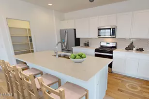 12554 W Odeum Ln, Avondale, AZ 85323 - Photo 4