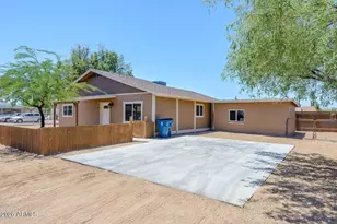 324 S Ocotillo Dr, Apache Junction, AZ 85120 - Photo 2