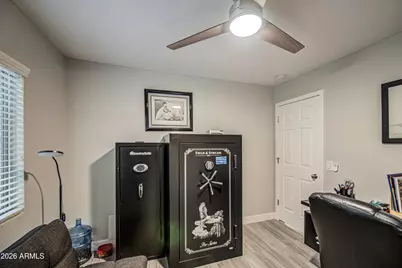 815 W Geronimo Street, Chandler, AZ 85225 - Photo 32