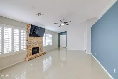 15815 W Washington Street, Goodyear, AZ 85338 - Photo 4