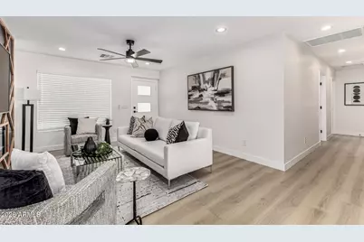 2507 E Devonshire Avenue, Phoenix, AZ 85016 - Photo 14